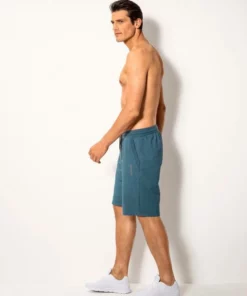 Bench. Sweatshorts mit seitlichen Taschen -Bench Verkaufsgeschäft 0a0b650a 74b7 552f b073 185a756af0c5