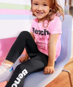 Bench. T-Shirt mit schönem Batikmuster -Bench Verkaufsgeschäft 168ffc1c b338 5ed8 bff1 bbc5a4753002