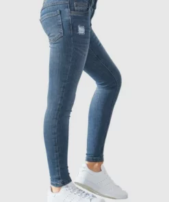 Bench. Stretch-Jeans mit dezenten Abriebeffekten in Super Skinny -Bench Verkaufsgeschäft 1739b4d6 a0c2 56bc a66b b471d4127fda