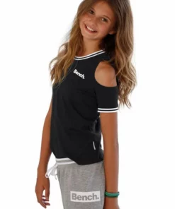 Bench. T-Shirt mit coolen Cut-Outs -Bench Verkaufsgeschäft 17663580