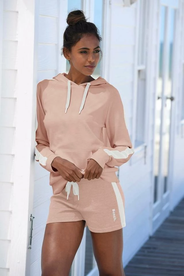 Bench. Relaxshorts mit Seitenstreifen Schwarz-weiß, Nude-weiß, Stone-weiß 7 Bench. Relaxshorts mit Seitenstreifen Schwarz-weiß, Nude-weiß, Stone-weiß – Bild 7