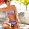 Bench. Bandeau-Bikini mit geraffter Mitte