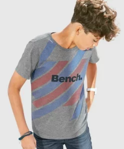 Bench. T-Shirt