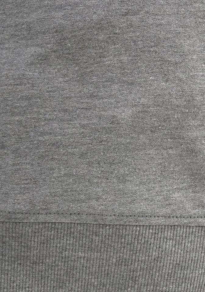 Bench. Kapuzensweatshirt mit kontrastfarbenen Einsätzen 5 Bench. Kapuzensweatshirt mit kontrastfarbenen Einsätzen – Bild 5