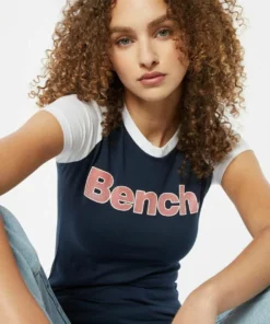 Bench. T-Shirt »TRINA« (1-tlg) -Bench Verkaufsgeschäft 22c74952 1327 5268 ac6c 658699c69fff