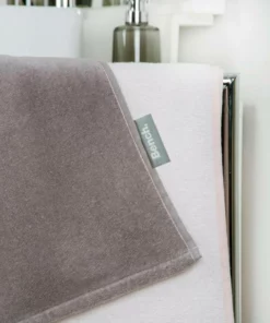 Bench. Strandtuch »Bench« (1-St), mit dekorativem "Bench" Schriftzug -Bench Verkaufsgeschäft 291bd978 8930 5877 8a2f f7c6e4fdd0f2