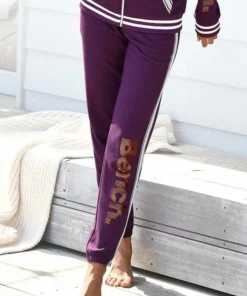 Bench. Sweathose mit Logodruck in Metalloptik Schwarz, Aubergine -Bench Verkaufsgeschäft 30b003fd b633 5d53 97e2 7e1a11a96141