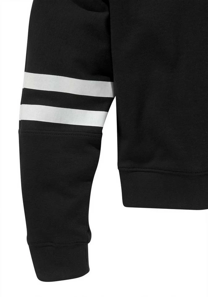 Bench. Fledermausshirt mit großem Print und Fledermausärmeln 4 Bench. Fledermausshirt mit großem Print und Fledermausärmeln – Bild 4