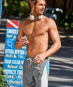 Bench. Badeshorts, mit farbigen Einsätzen Marine, Grau 9 Bench. Badeshorts, mit farbigen Einsätzen Marine, Grau -Bench Verkaufsgeschäft 31885265