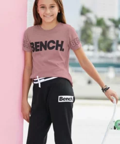 Bench. T-Shirt mit Bench-Logo-Drucken -Bench Verkaufsgeschäft 33592557