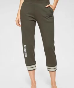 Bench. Relax-Caprihose mit breiten weichen Ribbündchen Schwarz, Khaki 15 Bench. Relax-Caprihose mit breiten weichen Ribbündchen Schwarz, Khaki -Bench Verkaufsgeschäft 34420212