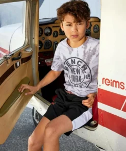 Bench. T-Shirt »in toller Batikoptik« -Bench Verkaufsgeschäft 35d7a5ab 91dd 55a6 a977 0bf595450951