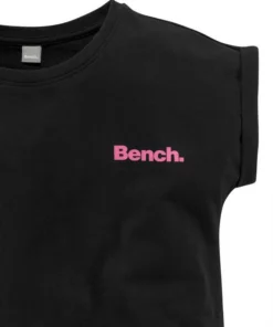 Bench. T-Shirt mit Glitzerdetails im großen Rückenprint -Bench Verkaufsgeschäft 3761aa42 c16e 5835 845b 622dacb1763c