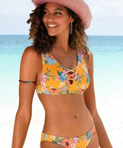 Bench. Triangel-Bikini-Top »Maui«, mit Zierschnürung am Ausschnitt