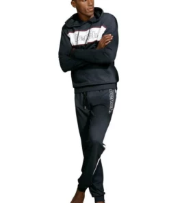 Bench. Kapuzensweatshirt mit Känguru Tasche -Bench Verkaufsgeschäft 3ac734d5 79ab 5583 b401 e51ec31d10f9