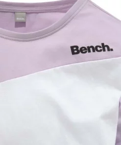 Bench. Fledermausshirt mit kontrastfarbenen Einsätzen -Bench Verkaufsgeschäft 3ba7da4e 727b 55d6 826f d730b5e49378