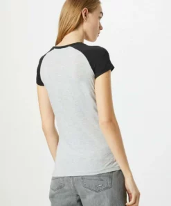 Bench. T-Shirt »TRINA« (1-tlg) -Bench Verkaufsgeschäft 4357453d 7ff2 5360 a29d bfe67d6201b1