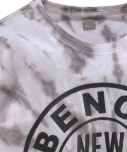 Bench. T-Shirt »in toller Batikoptik« -Bench Verkaufsgeschäft 4f4b227d 8f24 5b36 a93d 891ee13cf76a