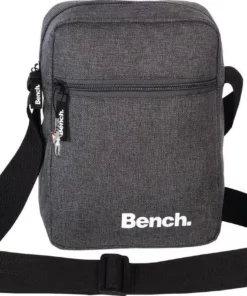 Bench. Umhängetasche »OTI301R Bench stylisches Cross Body Bag« (Umhängetasche), Damen, Jugend Umhängetasche Polyester, rot ca. 17cm x ca. 23cm Weinrot, Schwarz, Dunkelgrau, Ocker -Bench Verkaufsgeschäft 574f6535 0c32 5710 b084 0de83614221b