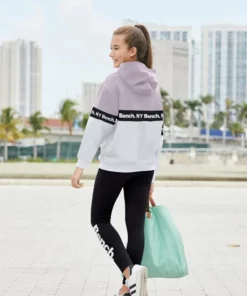 Bench. Kapuzensweatshirt bequeme Weite -Bench Verkaufsgeschäft 66ebd832 4baf 5ebe 929c 2b31adc21ce7