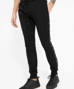 Bench. Jogginghose »Lozell« Stickerei, weiches Innenfinish Schwarz, Khaki 20 Bench. Jogginghose »Lozell« Stickerei, weiches Innenfinish Schwarz, Khaki -Bench Verkaufsgeschäft 747de741 b96a 515c 9259 2c90125aa661