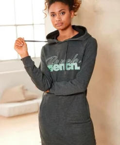 Bench. Sweatkleid mit aufwendiger Logostickerei Anthrazit-melange, Mint-melange, Schwarz -Bench Verkaufsgeschäft 799e4eaa 04d8 570c 969c 983b3c48c6c6