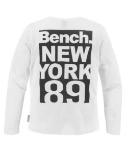 Bench. Langarmshirt mit großem Rückendruck -Bench Verkaufsgeschäft 7b22089f 10d2 595d b72a e56178b1a14d