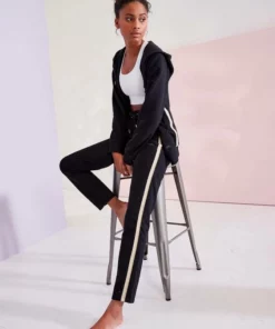 Bench. Relaxhose mit Glitzer Seitenstreifen Ros&eacute;, Beige-melange, Schwarz -Bench Verkaufsgeschäft 7d440350 f996 5051 913c 834b6cd971f9