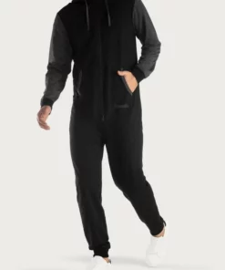 Bench. Jumpsuit mit Kapuze -Bench Verkaufsgeschäft 8318c02d 6c25 5bf9 a674 2a40bff45587