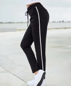 Bench. Jogger Pants mit sportlichen Seitenstreifen Schwarz, Mint, Altrosa -Bench Verkaufsgeschäft 9aaf94eb b1cb 5ca2 9dfd 5b81e1befaab