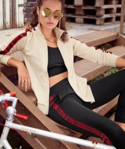 Bench. Sweatjacke mit Stehkragen und Logotape Blau, Schwarz, Ecru -Bench Verkaufsgeschäft a9e65d51 c349 5432 8162 e27c918886b5