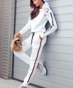 Bench. Hoodie mit bedrucktem Tape und Blumenprint Wei&szlig;, Schwarz, Rauchrosa -Bench Verkaufsgeschäft ac81a0b4 d76f 5ea0 b87b ed63e022bdf7