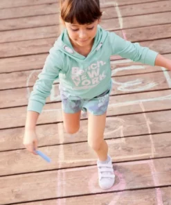 Bench. Langarmshirt mit Kapuze 9 Bench. Langarmshirt mit Kapuze -Bench Verkaufsgeschäft af4564dc 3f26 56fa 9b49 5795900b8eba