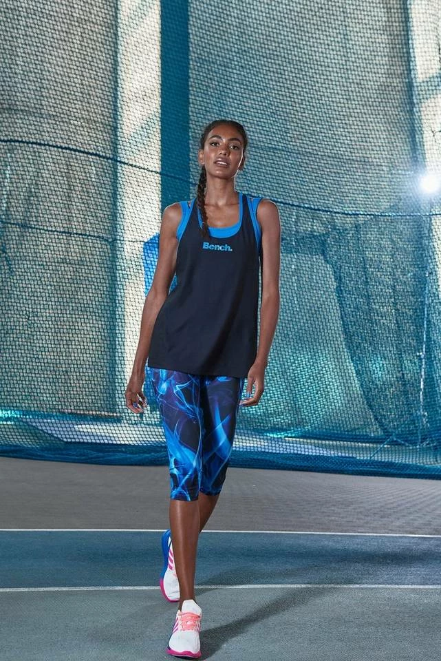 Bench. Caprileggings bedruckt mit breitem Bündchen 3 Bench. Caprileggings bedruckt mit breitem Bündchen – Bild 3