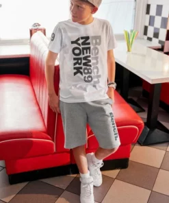 Bench. T-Shirt -Bench Verkaufsgeschäft b96dd537 7b2e 542e af7c 812adbf0bf31