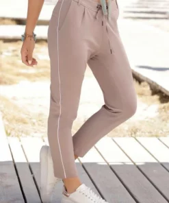 Bench. Sweathose mit seitlichem Kontraststreifen