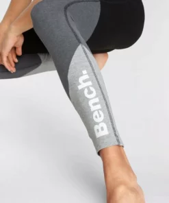 Bench. Leggings im sportiven Colorblockdesign -Bench Verkaufsgeschäft e3065f18 9d96 515f 853f b0308af3c6a8