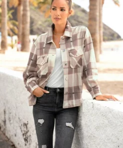 Bench. Hemdjacke im Karodesign -Bench Verkaufsgeschäft eb7428f6 6a9a 5a64 b1de fe2b0a954111