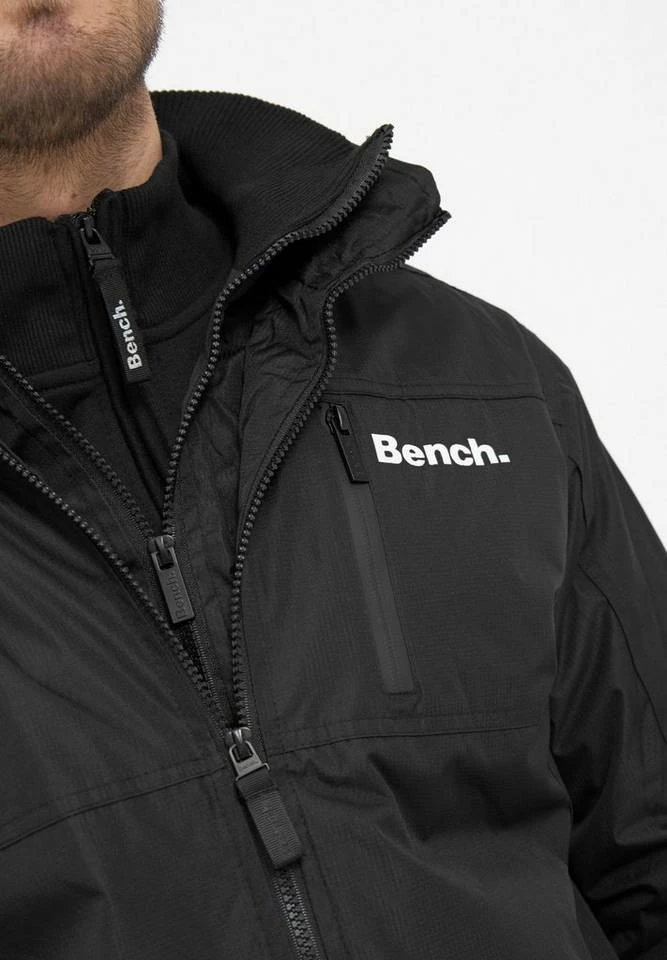 Bench. Winterjacke »Bango« Bündchenabschluss, Fleecefutter, wasserabweisend Schwarz, Navy, Camo 4 Bench. Winterjacke »Bango« Bündchenabschluss, Fleecefutter, wasserabweisend Schwarz, Navy, Camo – Bild 4